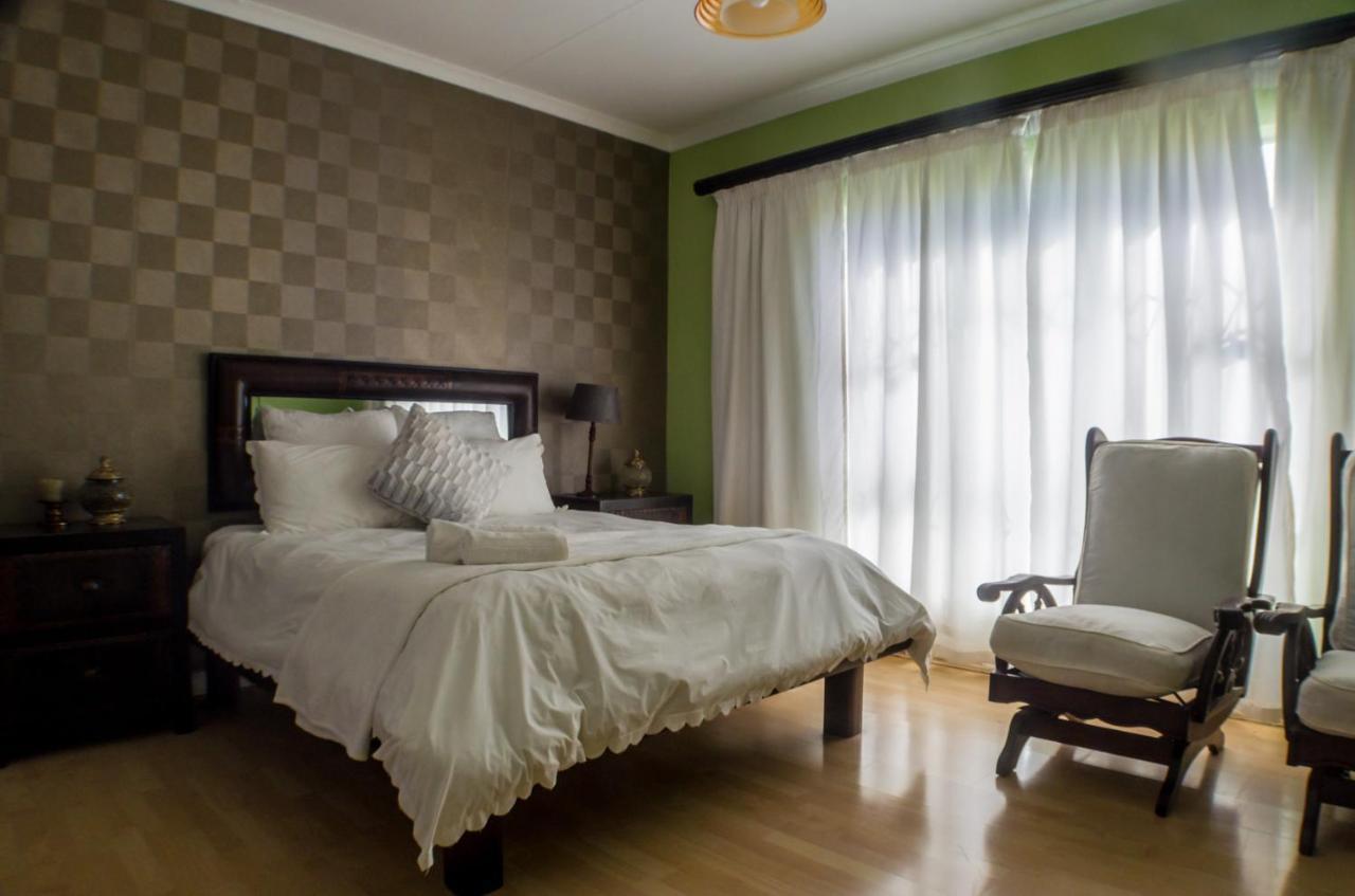 Seroloana Guest House Рюстенбург Экстерьер фото