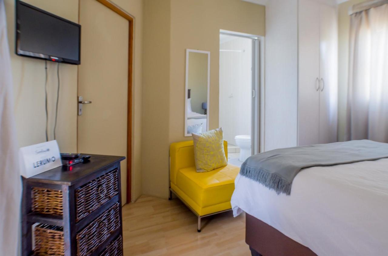 Seroloana Guest House Рюстенбург Экстерьер фото