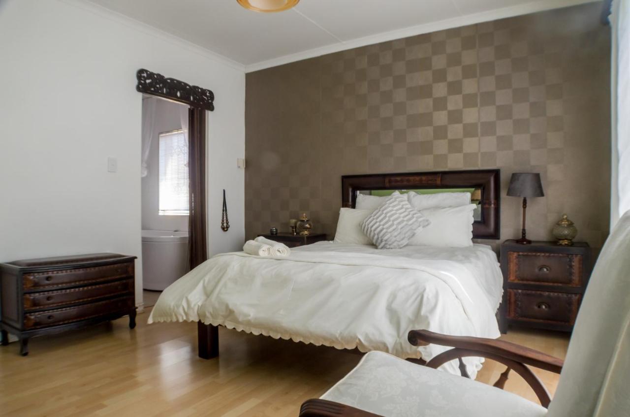 Seroloana Guest House Рюстенбург Экстерьер фото
