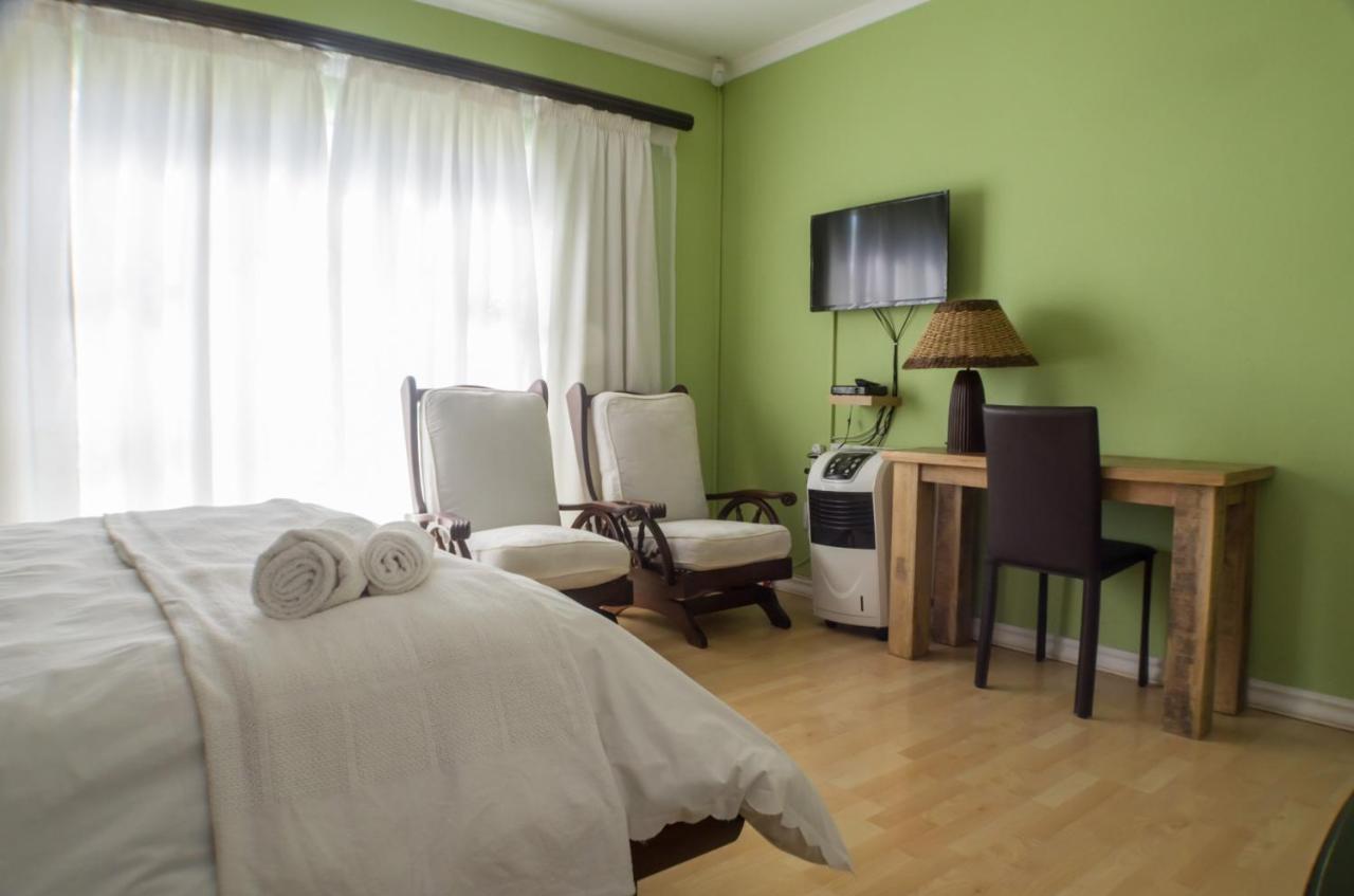 Seroloana Guest House Рюстенбург Экстерьер фото
