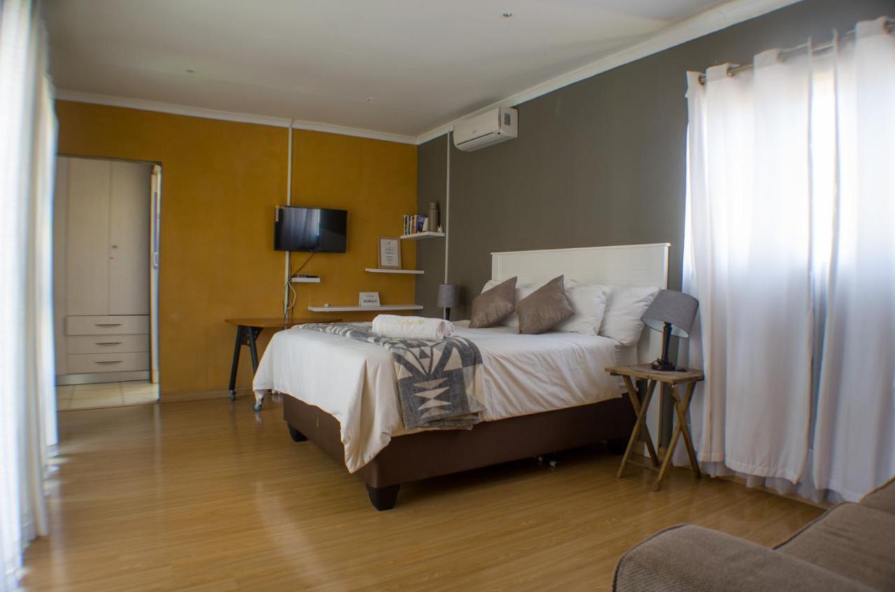 Seroloana Guest House Рюстенбург Экстерьер фото